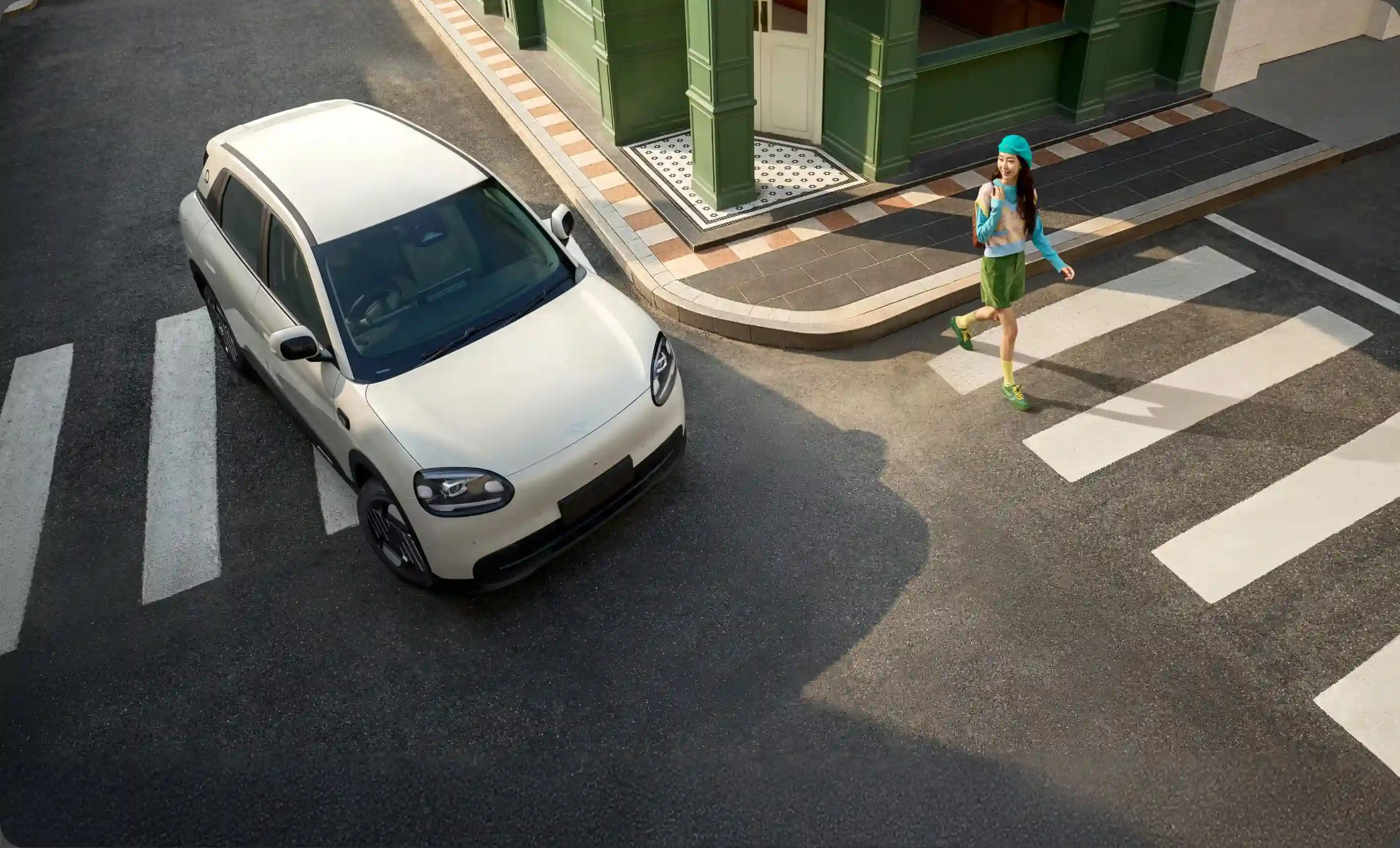 Compact Turning Radius slider image